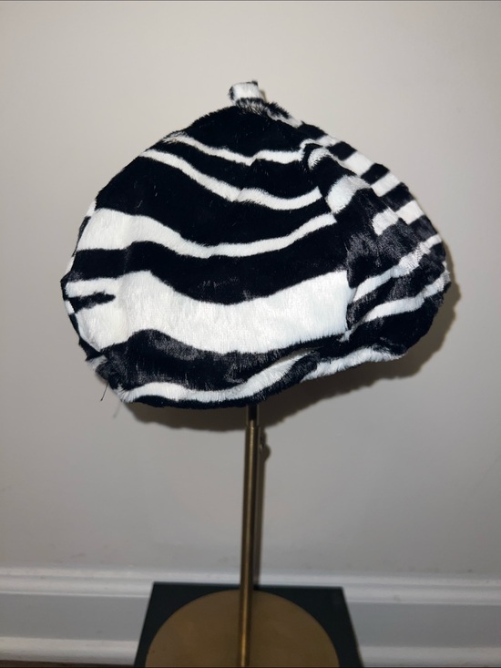 Trina Turk Accessories - Trina Turk Zebra-Print Faux Fur Beret - Black & White